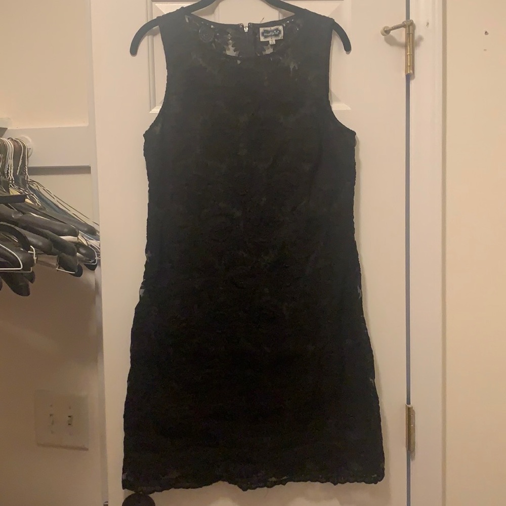 Size S Black Floral Pattern Dress